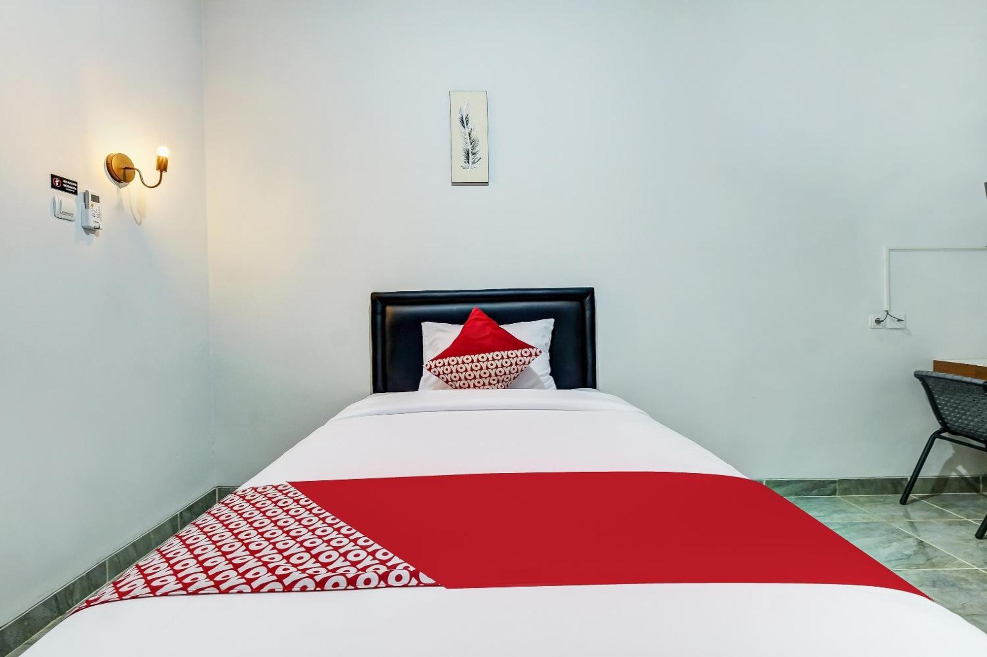 Super Oyo Capital O 90983 Harmony Easy Stay Maguwo Εξωτερικό φωτογραφία