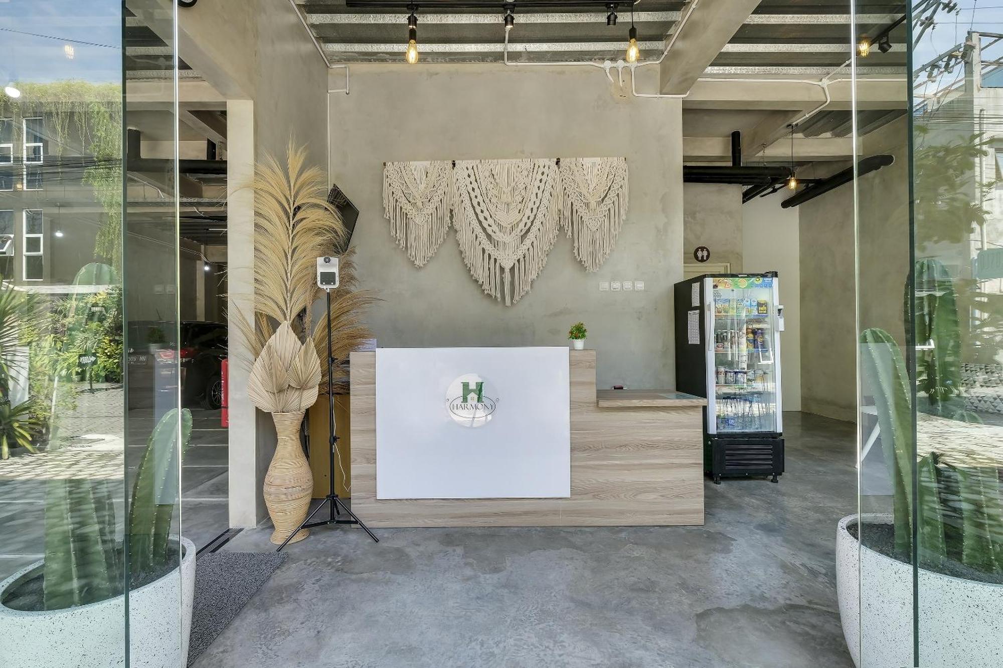 Super Oyo Capital O 90983 Harmony Easy Stay Maguwo Εξωτερικό φωτογραφία